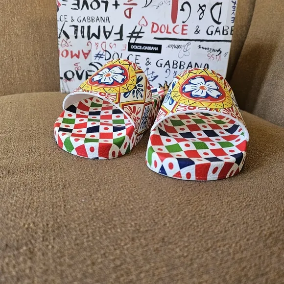 Dolce &amp; Gabbana Geometric Slides Size 37