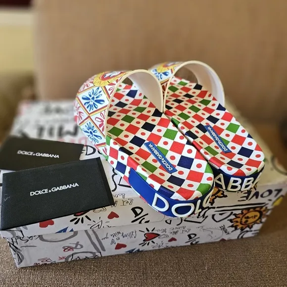 Dolce &amp; Gabbana Geometric Slides Size 37