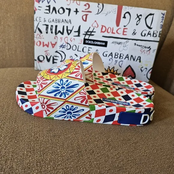 Dolce &amp; Gabbana Geometric Slides Size 37