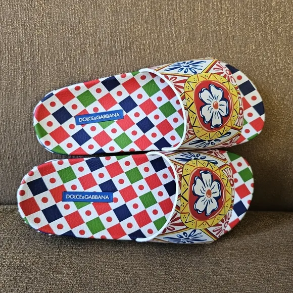 Dolce &amp; Gabbana Geometric Slides Size 37