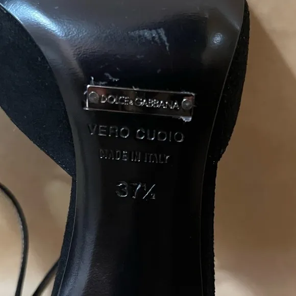 Dolce &amp; Gabbana | Suede Ankle Strap Almond Toe Heels Black Size 7.5 (EU 37.5)