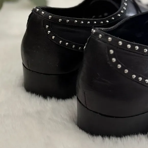 DOLCE VITA 9.5 RARE Women’s Howell Leather Mesh Studded Retro Oxfords • REVOLVE