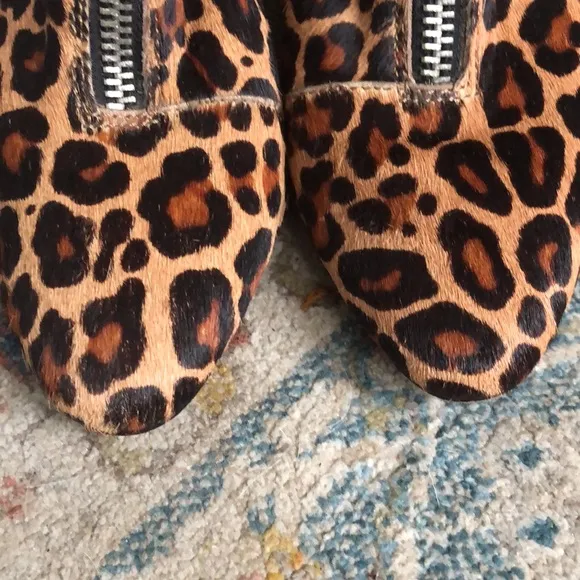 Dolce Vita Leopard Print Calf Hair Zip Front Block Heel Booties Size 8.5