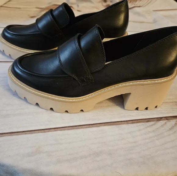 Dolce Vita Women's Halona Lug-Sole Loafer Pumps SZ 7 NWOB