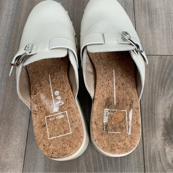 Dolce Vita Yevan platform studded leather clogs mule ivory size 8.5
