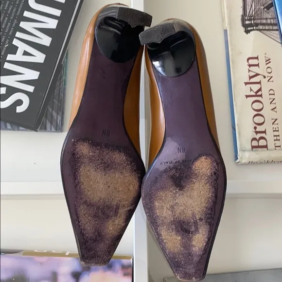 Donald J Pliner Liza Tan Square Toe Block Heels 8N