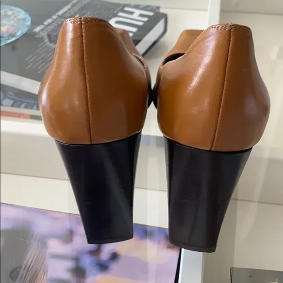 Donald J Pliner Liza Tan Square Toe Block Heels 8N
