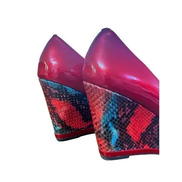 Donald Pliner // Red Habiki Wedge Peep Toe Heels Size 8.5