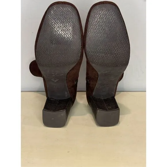 Donald Pliner Women's Cattie Block Heels Side Zip Ankle Bootie Brown Size 8.5
