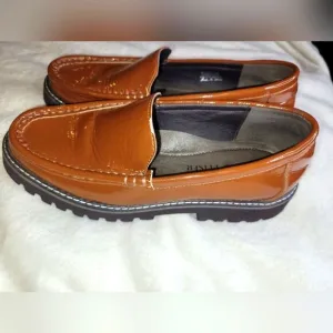 Donald Pliner Hope Loafer, Women's sz 8, Butterscotch.