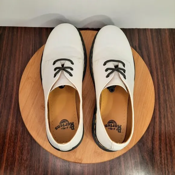 Dr Doc Martens 1461 Mens Size 10 Shoes Smooth White Leather Oxfords Sneakers