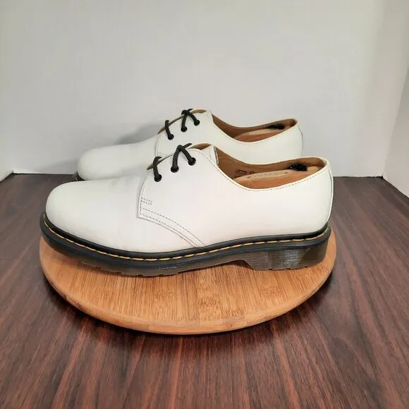 Dr Doc Martens 1461 Mens Size 10 Shoes Smooth White Leather Oxfords Sneakers