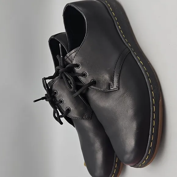Dr Doc Martens Cavendish Black Leather oxfords Men 10 lace up