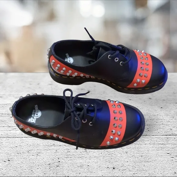 Dr Martens 1461 Leather Stud Oxfords Size 6L 5M