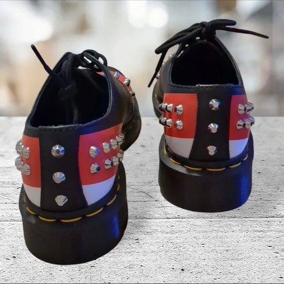 Dr Martens 1461 Leather Stud Oxfords Size 6L 5M