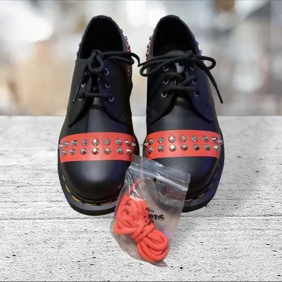 Dr Martens 1461 Leather Stud Oxfords Size 6L 5M