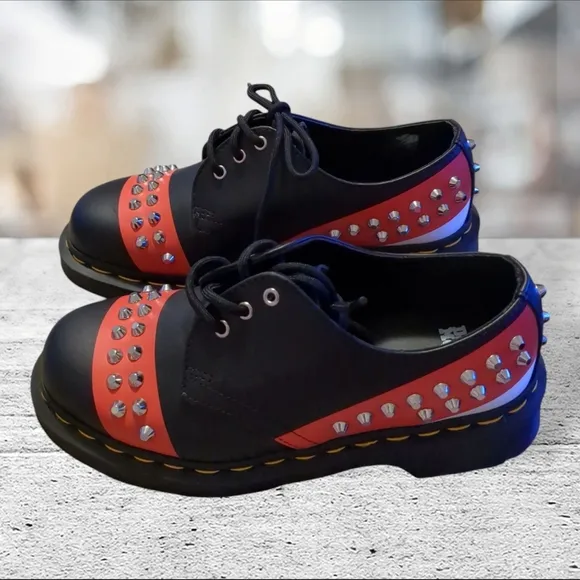 Dr Martens 1461 Leather Stud Oxfords Size 6L 5M