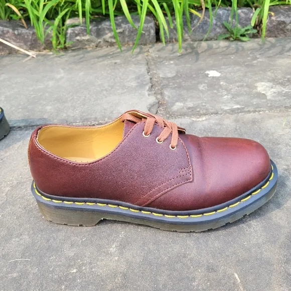 Dr Martens 1461 oxblood burgundy  red oxfords