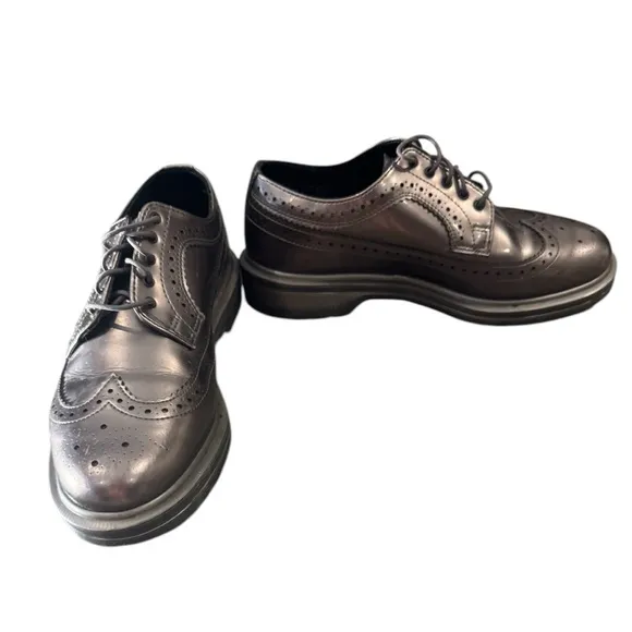 Dr. Martens 3989 Wingtip Spectra Patent Hi Shine in Metallic Luster Pewter Sz 7M