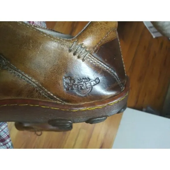 Dr. Martens Airwair Oxfords Brown Lace Up Mens Sz 10 USA distressed look UK 9