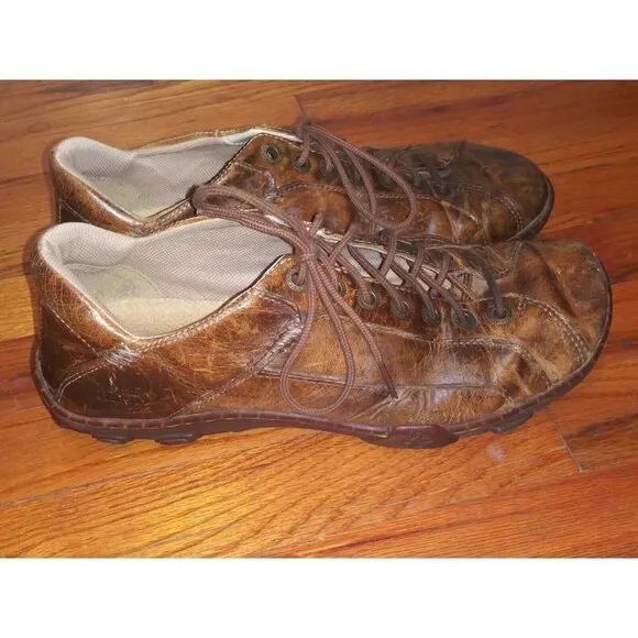 Dr. Martens Airwair Oxfords Brown Lace Up Mens Sz 10 USA distressed look UK 9
