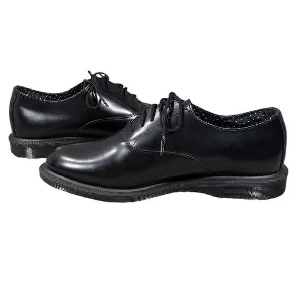 Dr. Martens Bennett EUC $139 Size 10    S2954