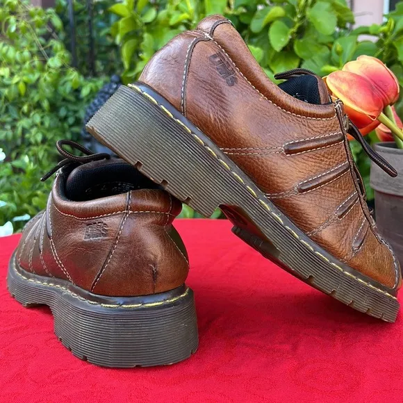 Dr. Martens Caramel Brown Chunky 6 Eye Lace Up Vintage Oxfords
