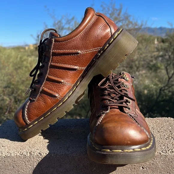 Dr. Martens Caramel Brown Chunky 6 Eye Lace Up Vintage Oxfords