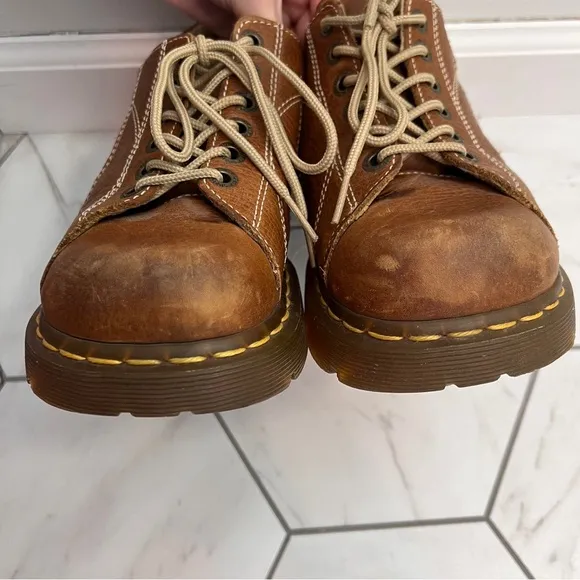 Dr. Martens Chunky Vtg 90s Light Brown Leather Daisy Flower 12283 Oxfords Sz 9