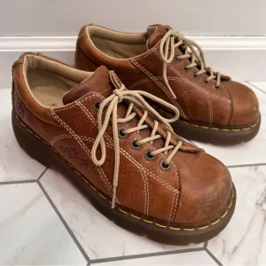 Dr. Martens Chunky Vtg 90s Light Brown Leather Daisy Flower 12283 Oxfords Sz 9