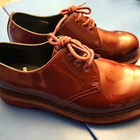 Dr. Martens England oxford mono oxblood red patent leather 1461 3-eye women's 8