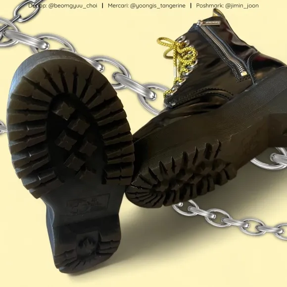 Dr. Martens Jadon Max Black Platform Boots