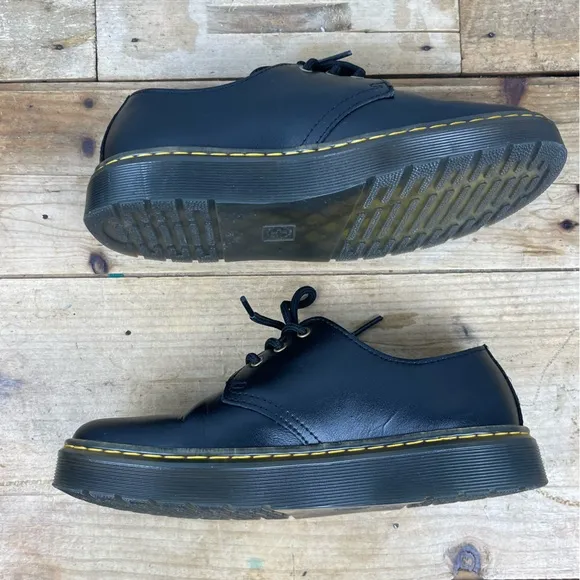 Dr. Martens Zavala Lo Oxfords -‎ Black - Women's 5