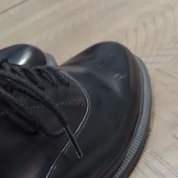 Dr. Martens Bennett Black Leather Oxfords Sz 6