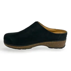 Earth Women’s Kolia Black Leather Mule Clogs 10W