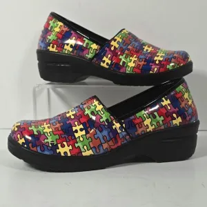 Easy Works Easy Street Clogs Lyndee Puzzle Pieces Women 10W Autism Awareness