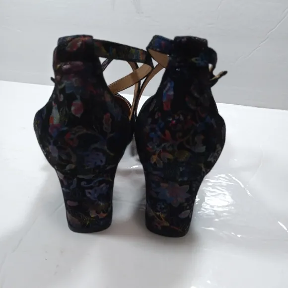 Embassy london  women's block heels shoes