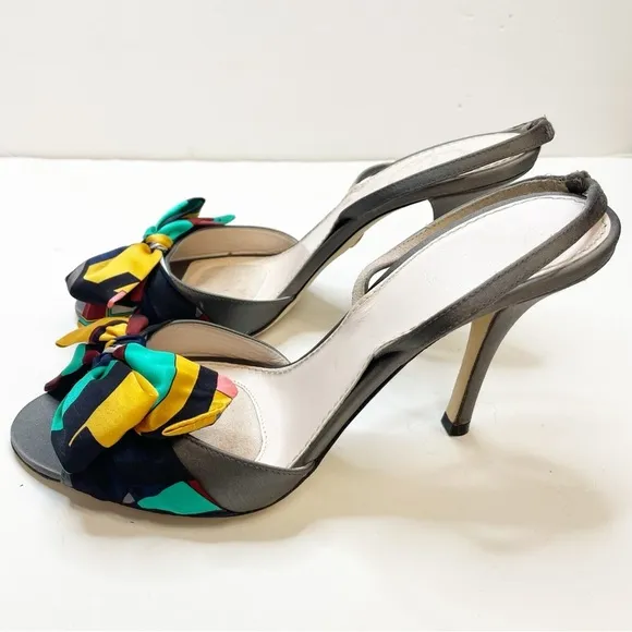 Emilio Pucci Silk Bow Open Toe Gray Slingback Heels Size 38.5