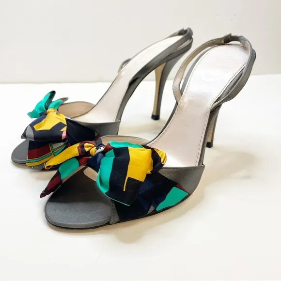 Emilio Pucci Silk Bow Open Toe Gray Slingback Heels Size 38.5