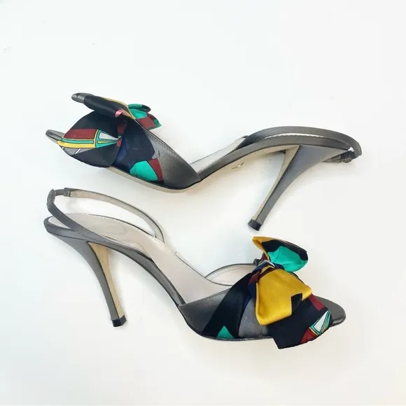 Emilio Pucci Silk Bow Open Toe Gray Slingback Heels Size 38.5
