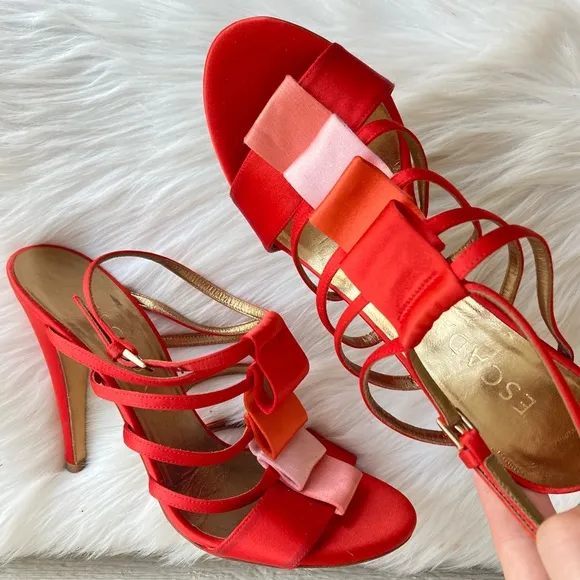 ESCADA Red Satin Silk Pleated Strappy Open Toe Heels sz. 36.5