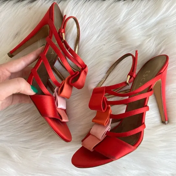ESCADA Red Satin Silk Pleated Strappy Open Toe Heels sz. 36.5