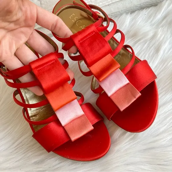 ESCADA Red Satin Silk Pleated Strappy Open Toe Heels sz. 36.5