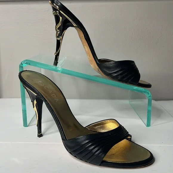 Escada Sz 39 Black Leather Lucite Gold and Black Art 4” Heels Slides Sandals