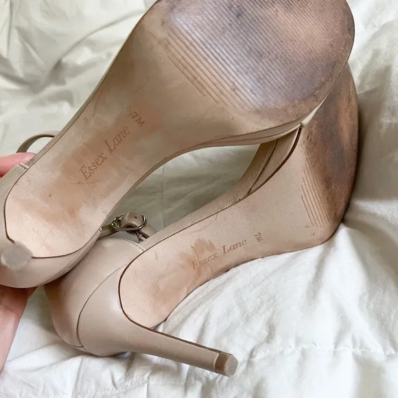 ESSEX LANE Adinan Leather Minimalist Nude Beige Open Toe Heels Womens 7