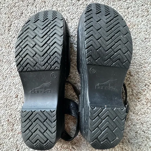 EUC Dansko Mary Jane Slingback Sandal Clogs - Women’s Shoe Size 42 Black Leather