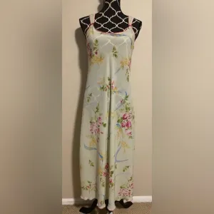 EUC Oscar de la Renta Green &amp; Pink Floral Lingerie Slip Dress size small