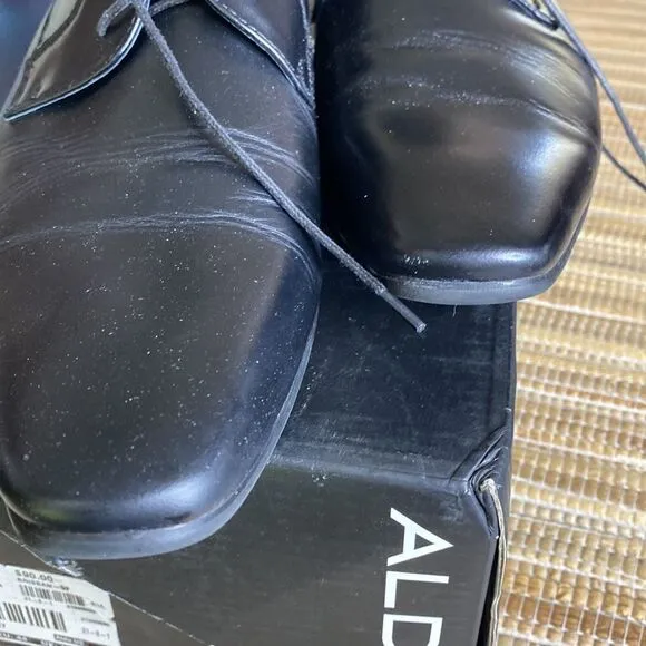 EUC black leather oxfords from Aldo size 11