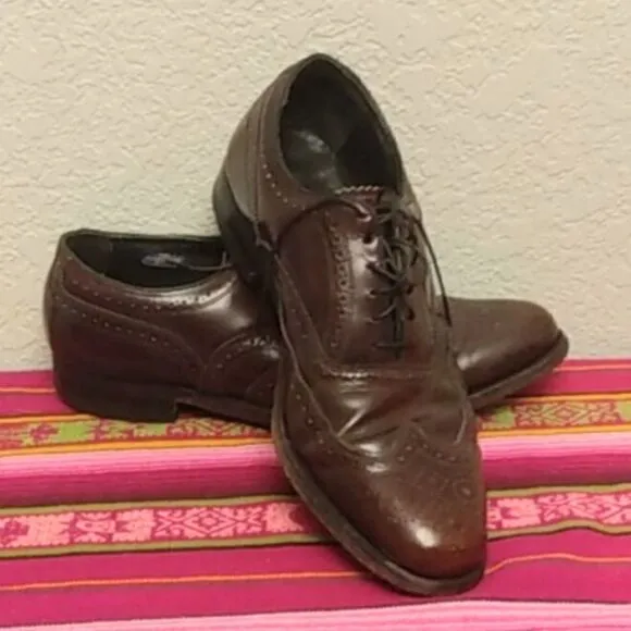 EUC FLORSHEIM Mahogany 100% Leather Oxfords Wingtip Shoes 8.5D