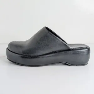 Everlane Shoes Puffa Womens 7.5 Black Leather Platform Mules Clogs Closed Toe